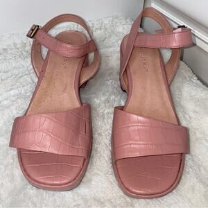 Chocolat Blu Vitoria Dusty Rose Pink Crocodile Ankle Strap Block Heels Size 7